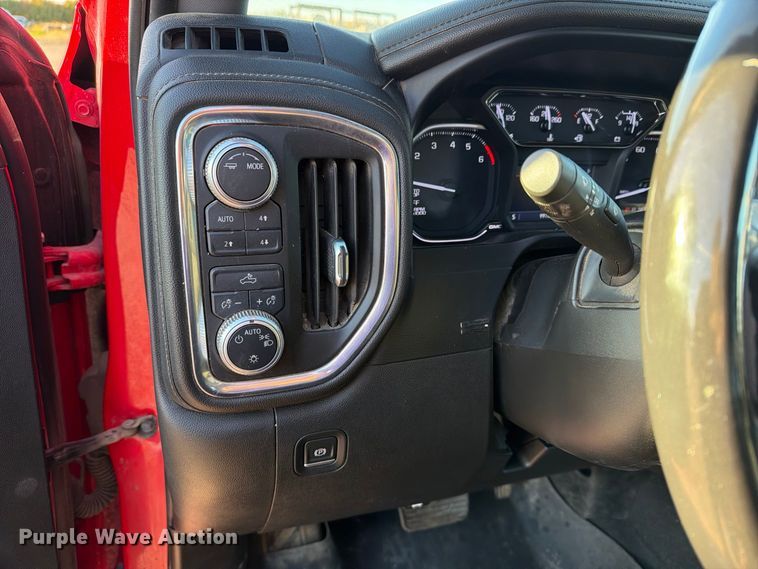 image for item EX1041 2021 GMC Sierra 1500 Crew Cab pickup truck