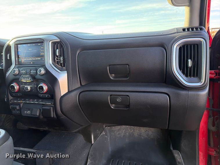image for item EX1041 2021 GMC Sierra 1500 Crew Cab pickup truck
