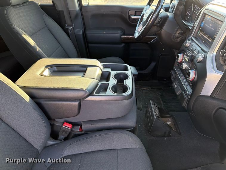 image for item EX1041 2021 GMC Sierra 1500 Crew Cab pickup truck