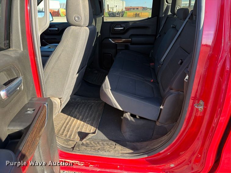image for item EX1041 2021 GMC Sierra 1500 Crew Cab pickup truck
