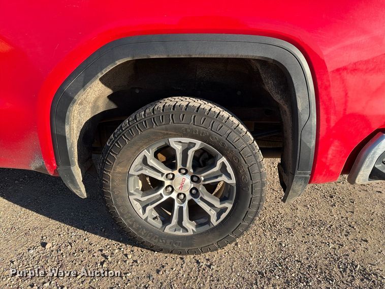 image for item EX1041 2021 GMC Sierra 1500 Crew Cab pickup truck