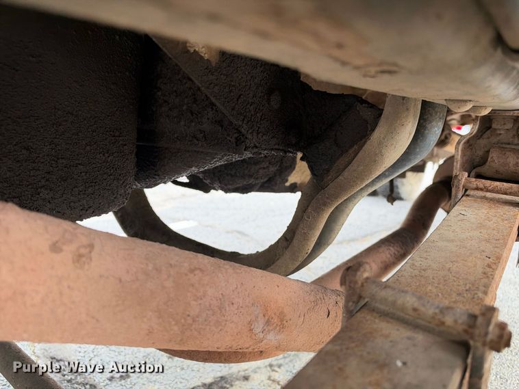 image for item EX2285 1994 Ford F700 dump flatbed truck