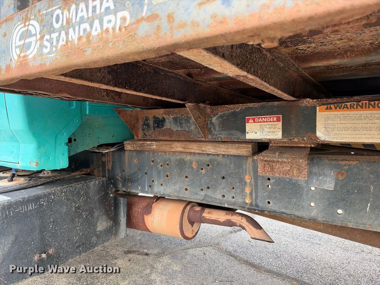image for item EX2285 1994 Ford F700 dump flatbed truck
