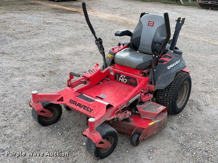 Gravely ZTHD-48 ZTR lawn mower