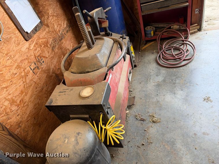 image for item EX2314 Coats 20-20 tire machine
