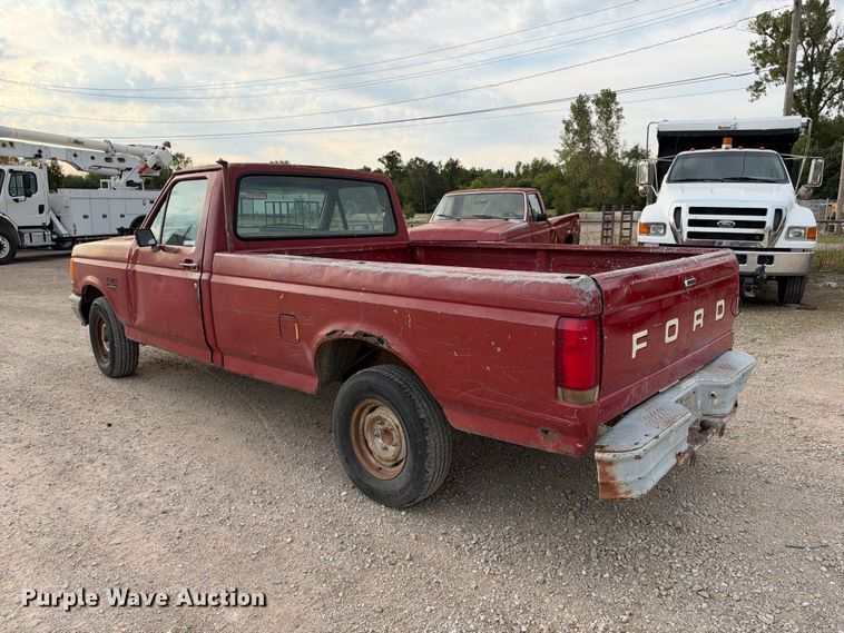 image for item EX2315 1988 Ford F150 pickup truck