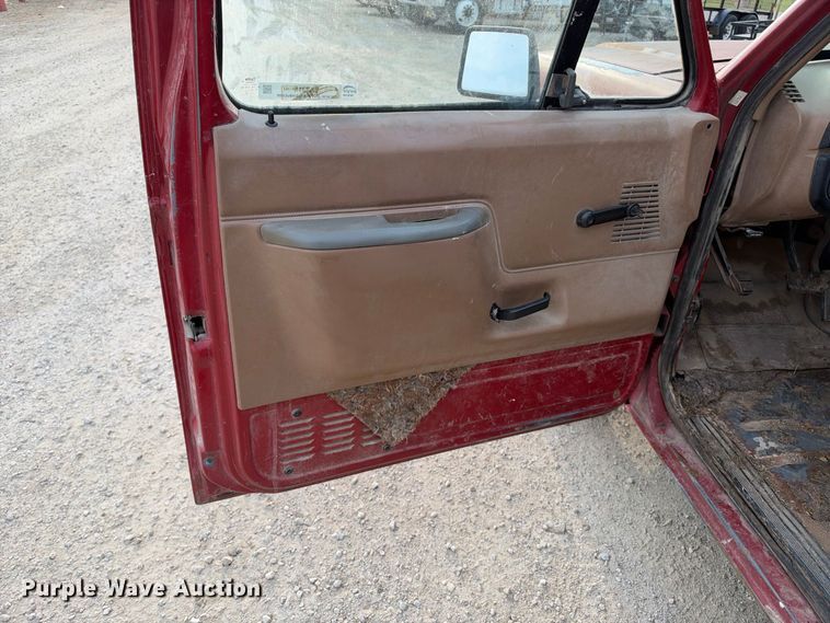 image for item EX2315 1988 Ford F150 pickup truck