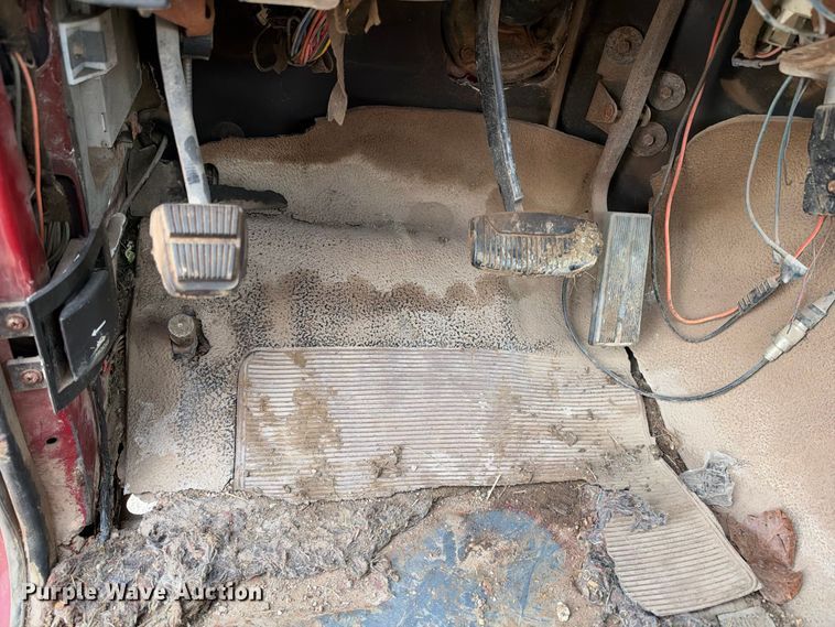 image for item EX2315 1988 Ford F150 pickup truck
