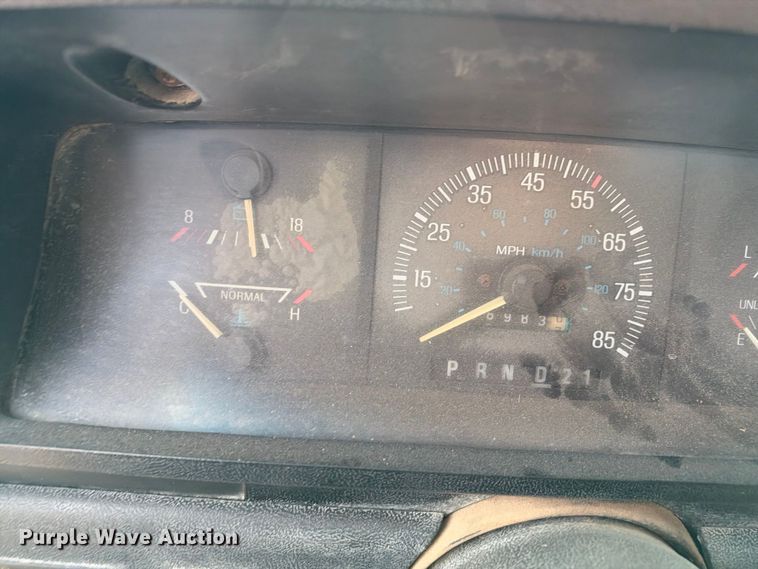 image for item EX2315 1988 Ford F150 pickup truck