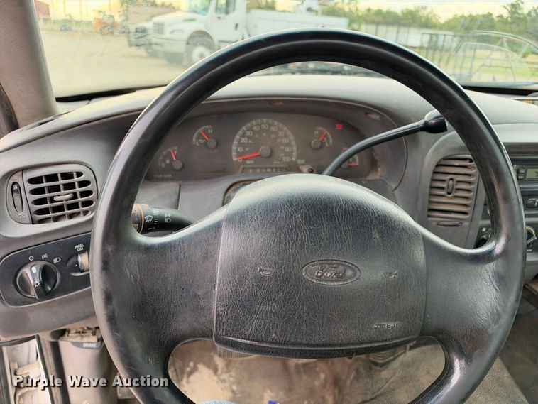 image for item EX2316 1999 Ford F150 pickup truck