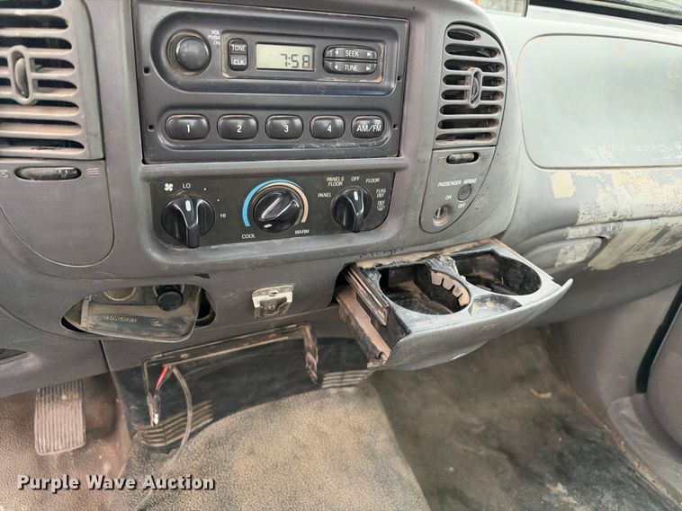 image for item EX2316 1999 Ford F150 pickup truck
