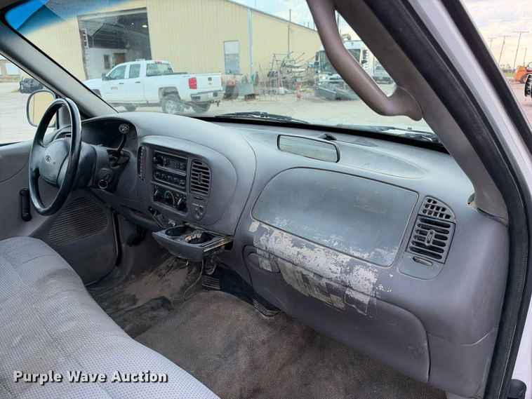 image for item EX2316 1999 Ford F150 pickup truck