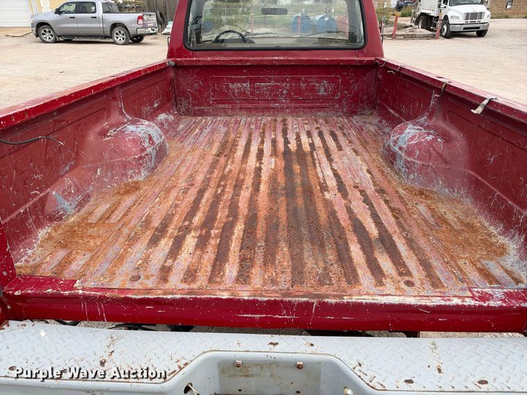 image for item EX2317 1988 Ford F150 pickup truck