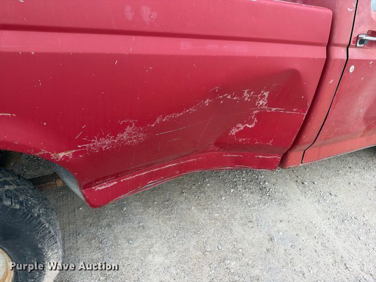 image for item EX2317 1988 Ford F150 pickup truck