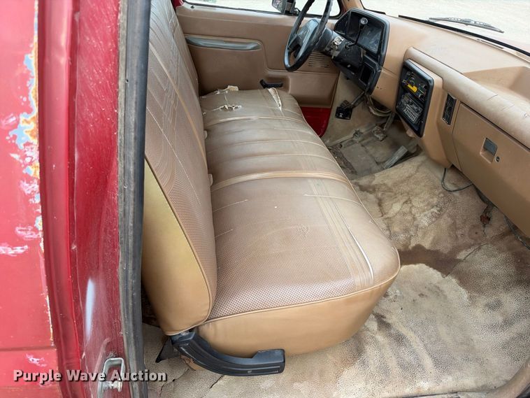 image for item EX2317 1988 Ford F150 pickup truck