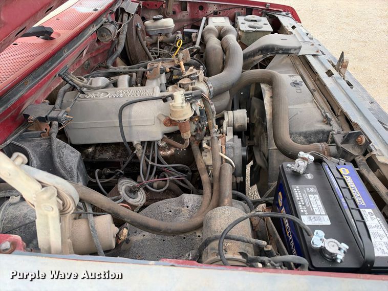 image for item EX2317 1988 Ford F150 pickup truck