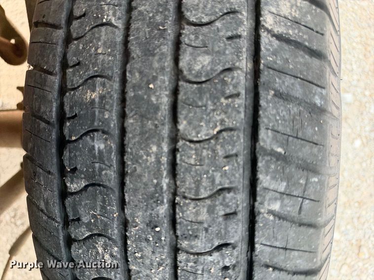 image for item EX2317 1988 Ford F150 pickup truck
