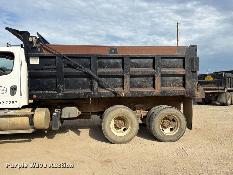 image for item EX2539 2015 Freightliner M2 dump truck