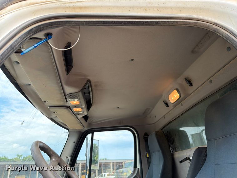 image for item EX2539 2015 Freightliner M2 dump truck
