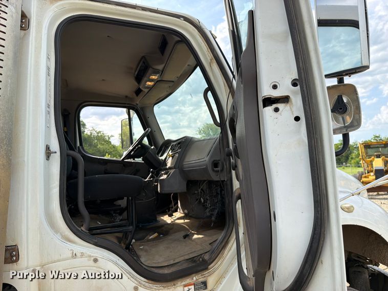 image for item EX2539 2015 Freightliner M2 dump truck