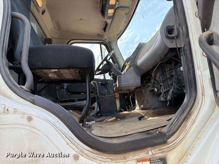 image for item EX2539 2015 Freightliner M2 dump truck