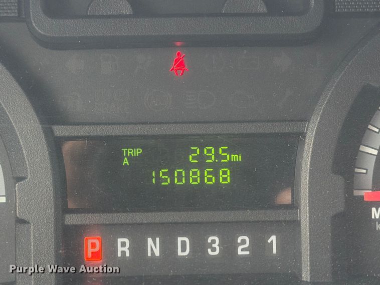 image for item EX4114 2014 Ford E450 Super Duty shuttle bus
