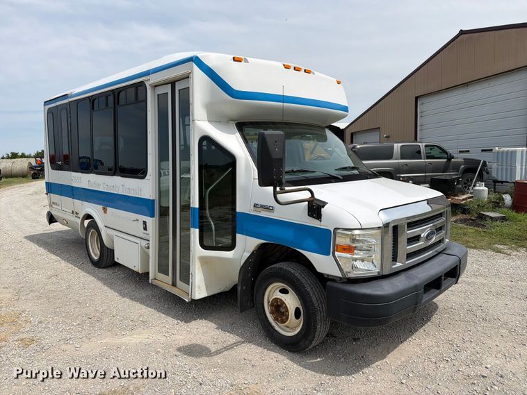 image for item EX4115 2012 Ford E350 shuttle bus
