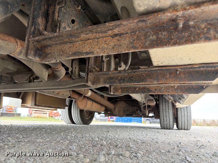 image for item EX4115 2012 Ford E350 shuttle bus