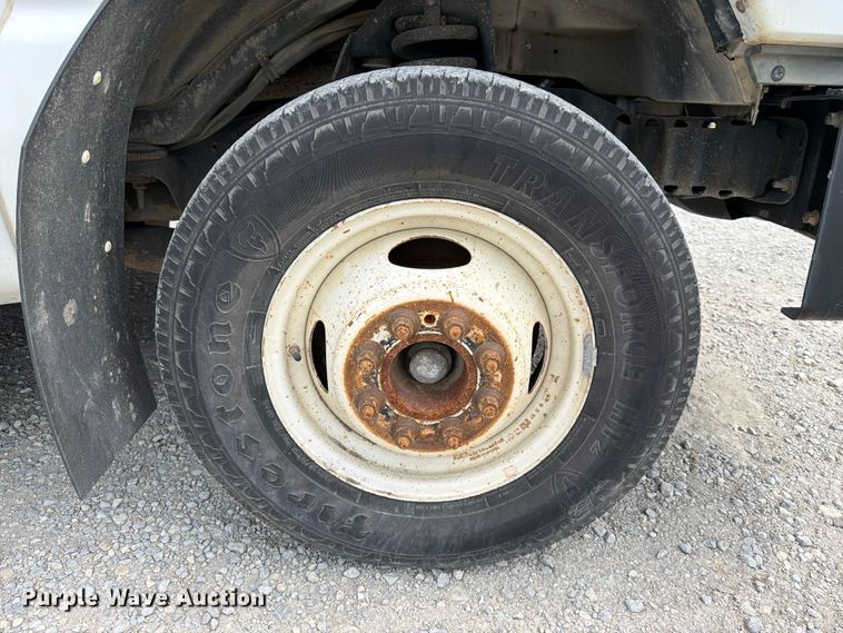 image for item EX4115 2012 Ford E350 shuttle bus