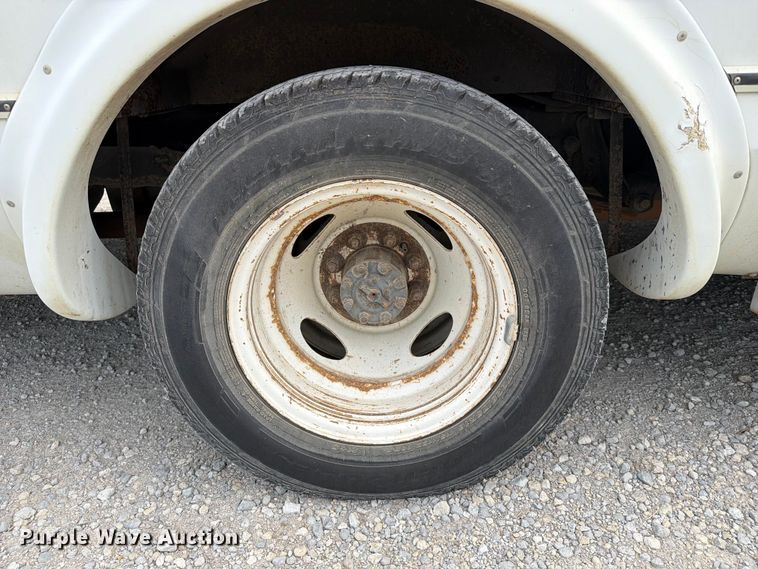 image for item EX4115 2012 Ford E350 shuttle bus