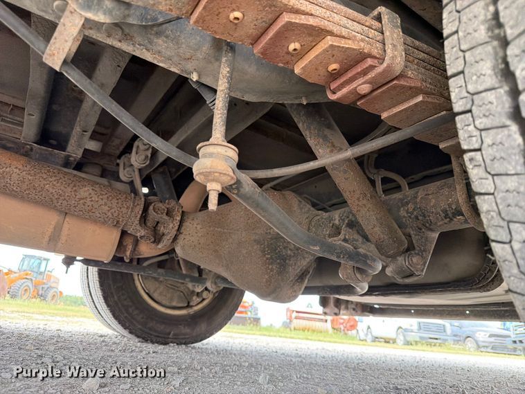 image for item EX4115 2012 Ford E350 shuttle bus