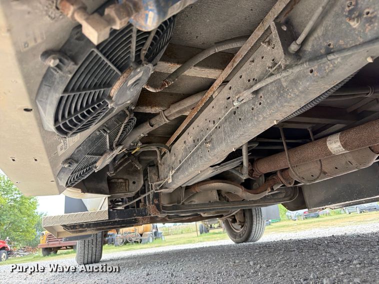 image for item EX4115 2012 Ford E350 shuttle bus