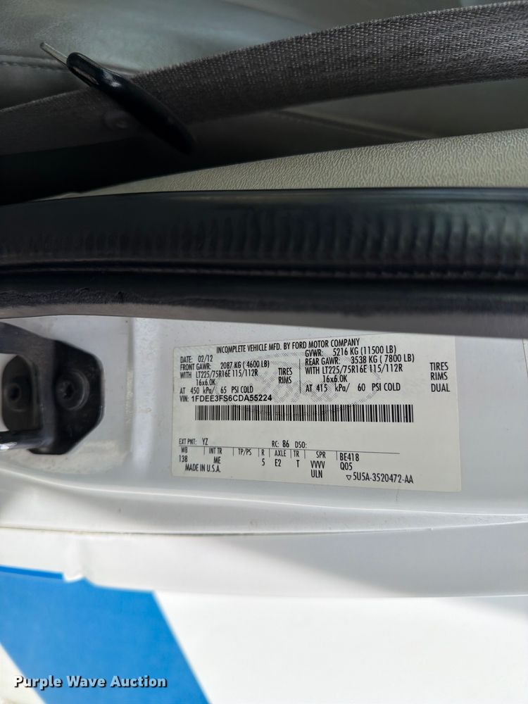 image for item EX4115 2012 Ford E350 shuttle bus