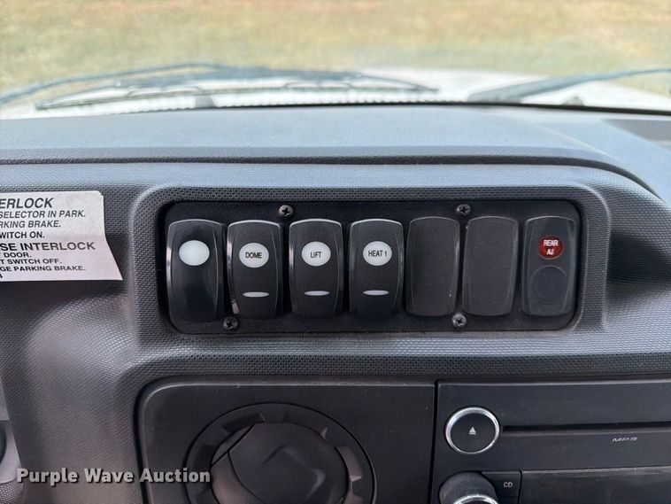 image for item EX4117 2013 Ford E450 Super Duty shuttle bus