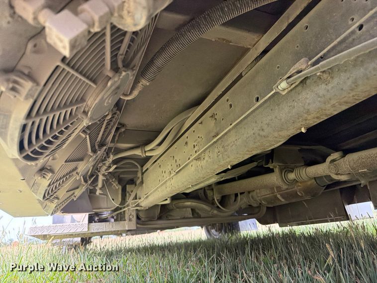 image for item EX4117 2013 Ford E450 Super Duty shuttle bus