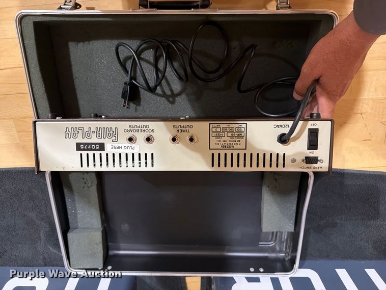 image for item EX4325 (6) Fairtron BB6500 scoreboards