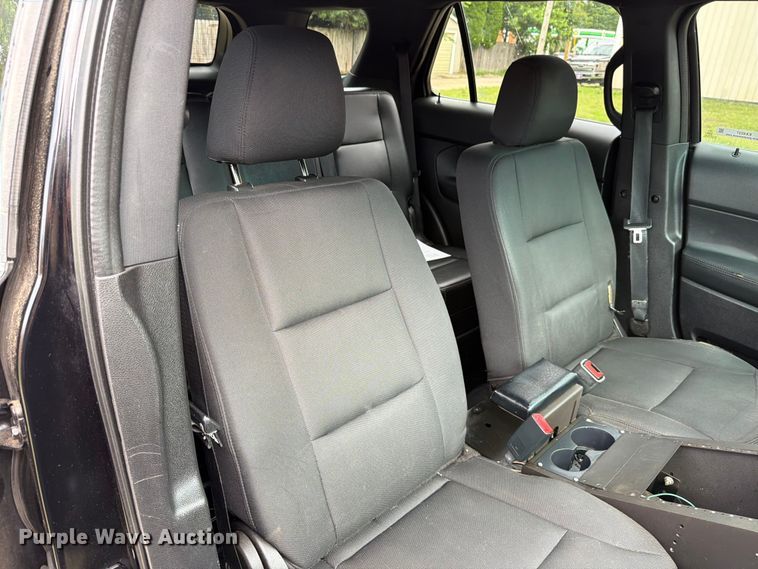 image for item EX4537 2017 Ford Explorer Police Interceptor SUV