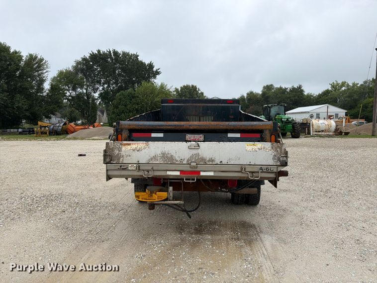 image for item EX4613 2004 Ford F550 dump truck