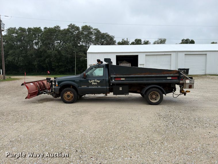 image for item EX4613 2004 Ford F550 dump truck