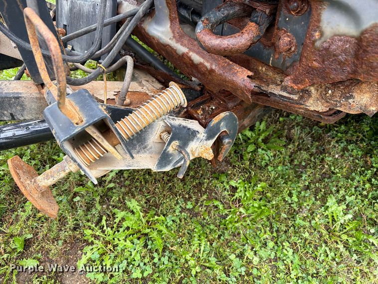 image for item EX4613 2004 Ford F550 dump truck