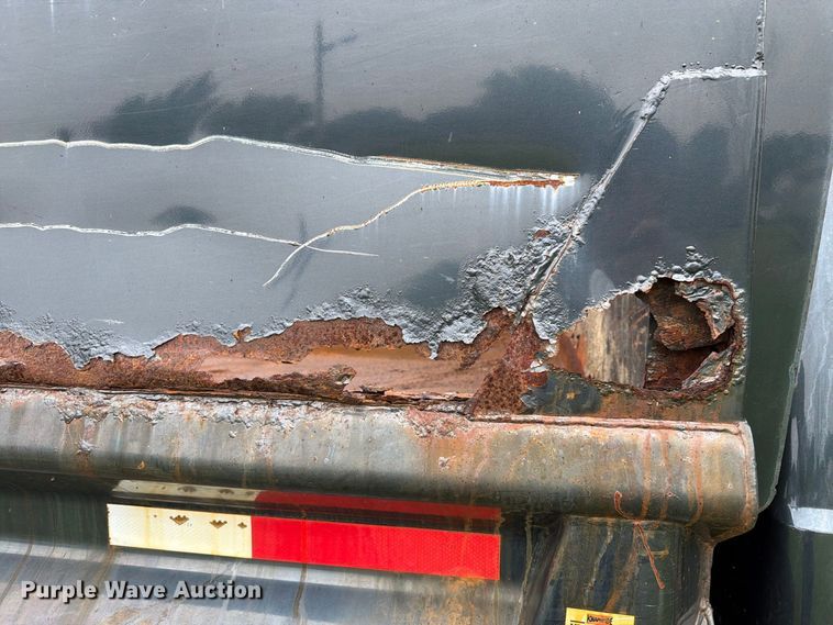 image for item EX4613 2004 Ford F550 dump truck