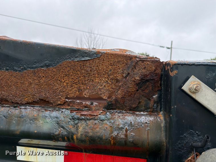 image for item EX4613 2004 Ford F550 dump truck
