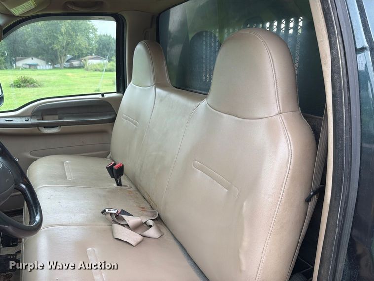image for item EX4613 2004 Ford F550 dump truck