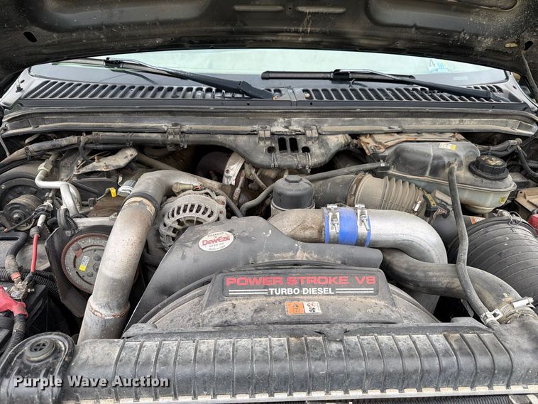 image for item EX4613 2004 Ford F550 dump truck