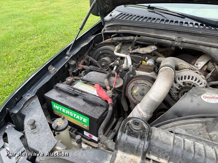 image for item EX4613 2004 Ford F550 dump truck