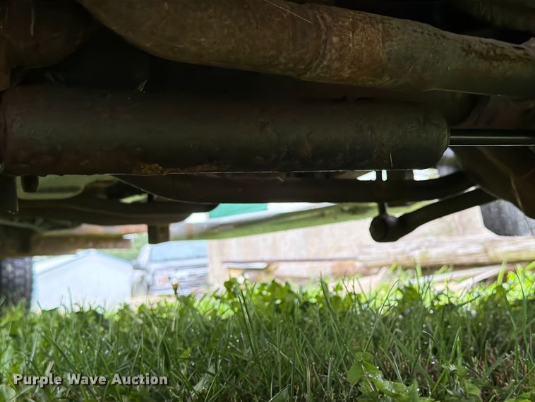 image for item EX4613 2004 Ford F550 dump truck