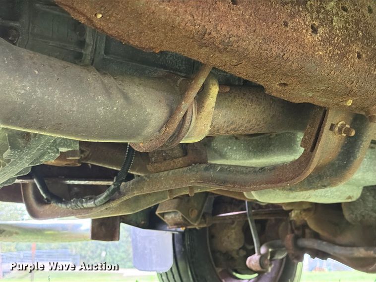 image for item EX4613 2004 Ford F550 dump truck