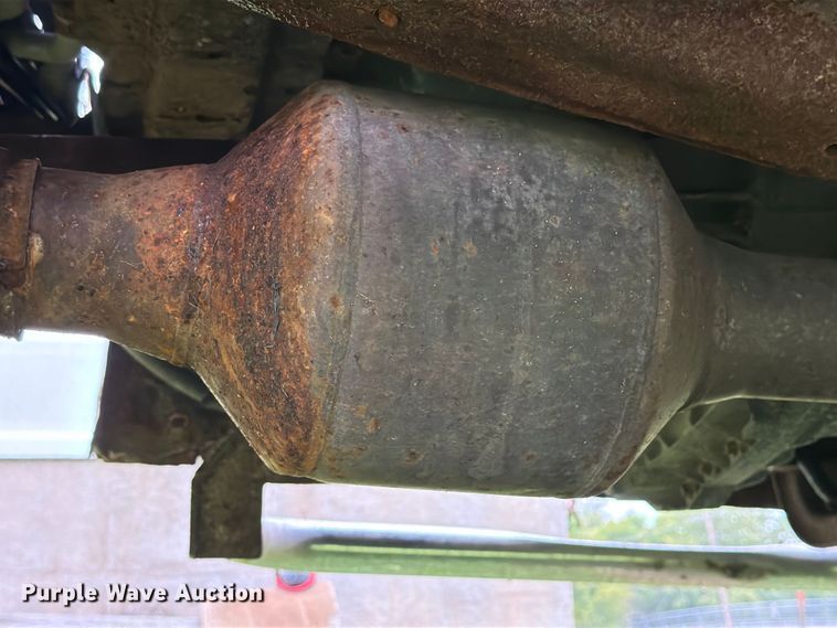 image for item EX4613 2004 Ford F550 dump truck