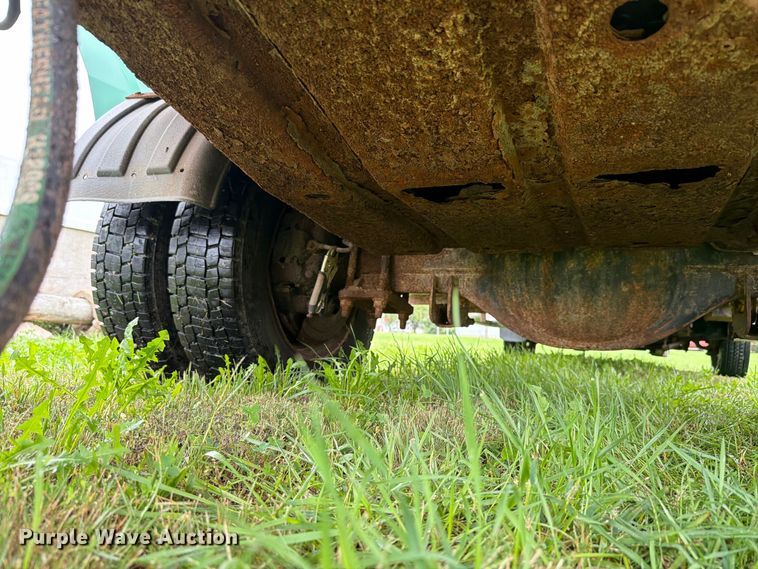 image for item EX4613 2004 Ford F550 dump truck
