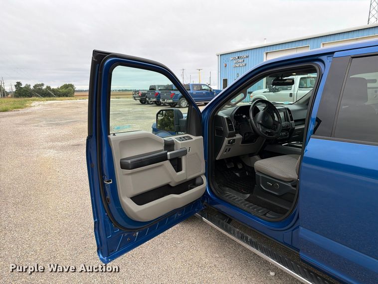image for item EX4614 2018 Ford F-150 Crew Cab pickup truck